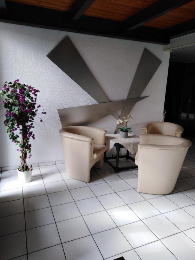 Fachwerkhaus In D 63667 Nidda Fuer 8 Bis 12 Personen Apartment Ngoại thất bức ảnh