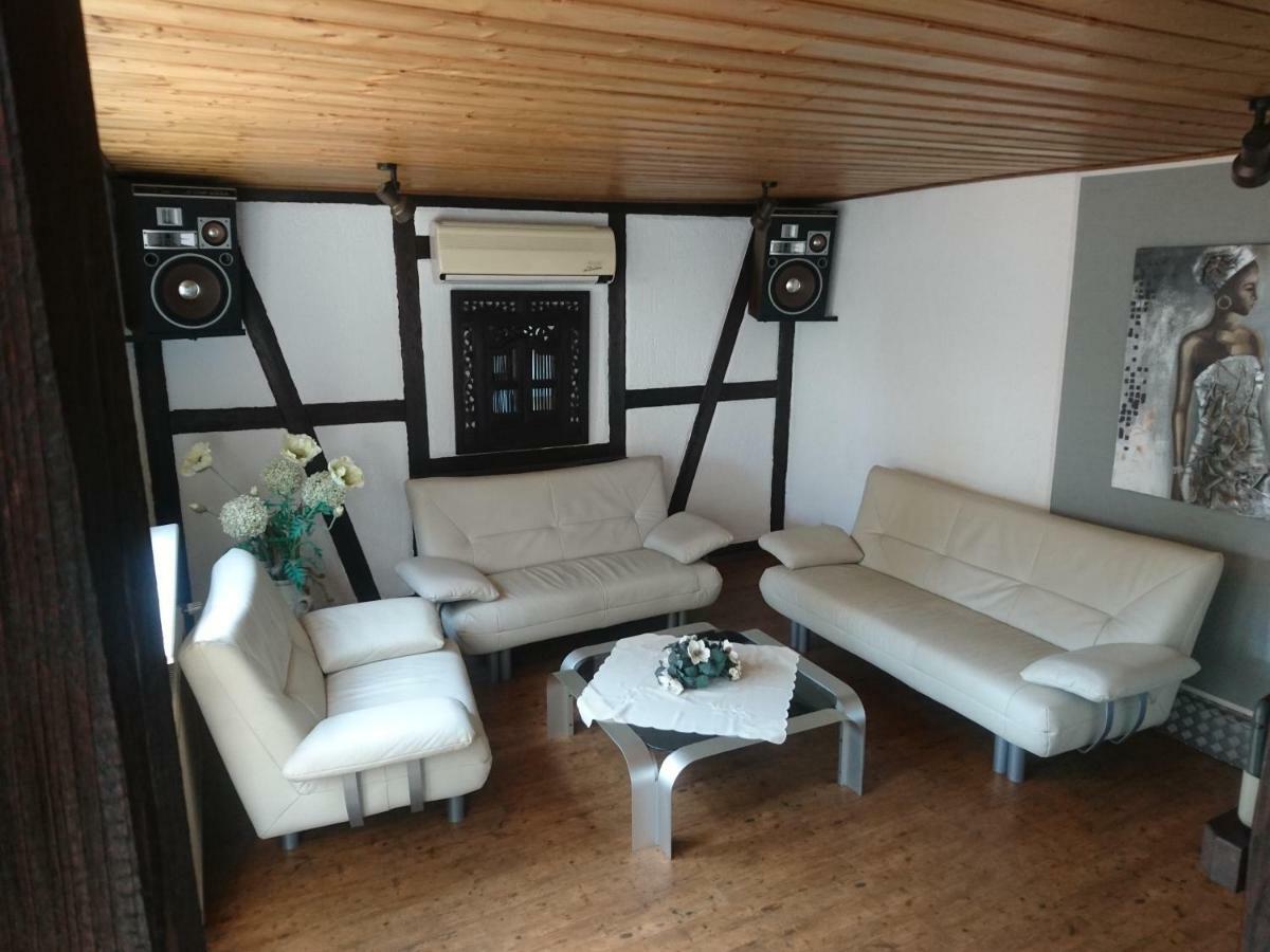 Fachwerkhaus In D 63667 Nidda Fuer 8 Bis 12 Personen Apartment Ngoại thất bức ảnh