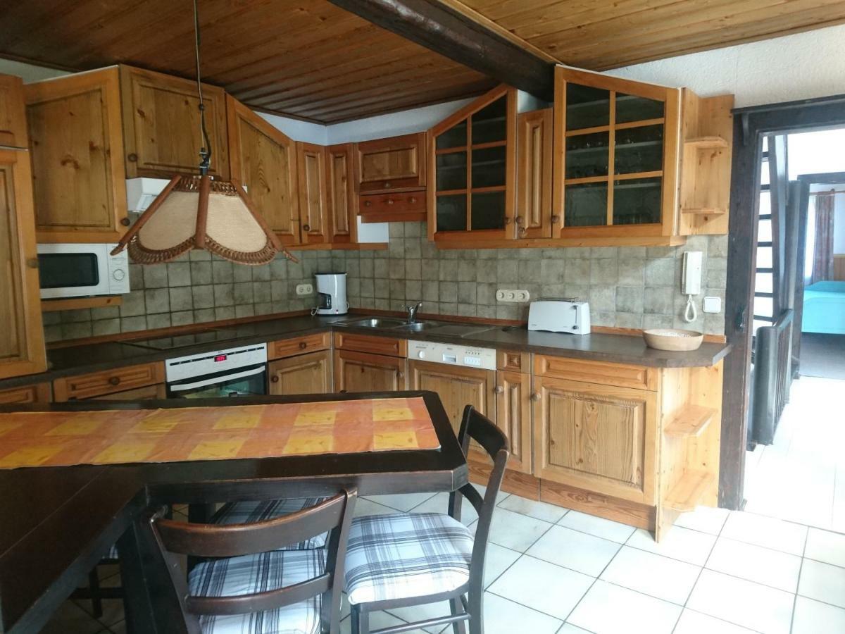 Fachwerkhaus In D 63667 Nidda Fuer 8 Bis 12 Personen Apartment Ngoại thất bức ảnh